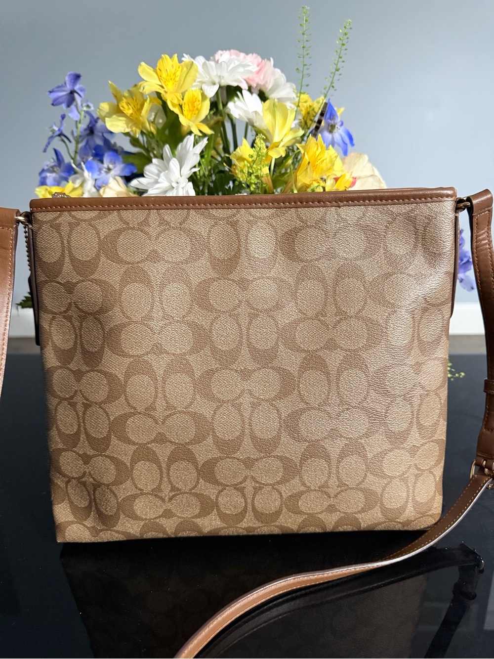 Coach Tan Signature Canvas Crossbody Bag - Picture 3 of 10